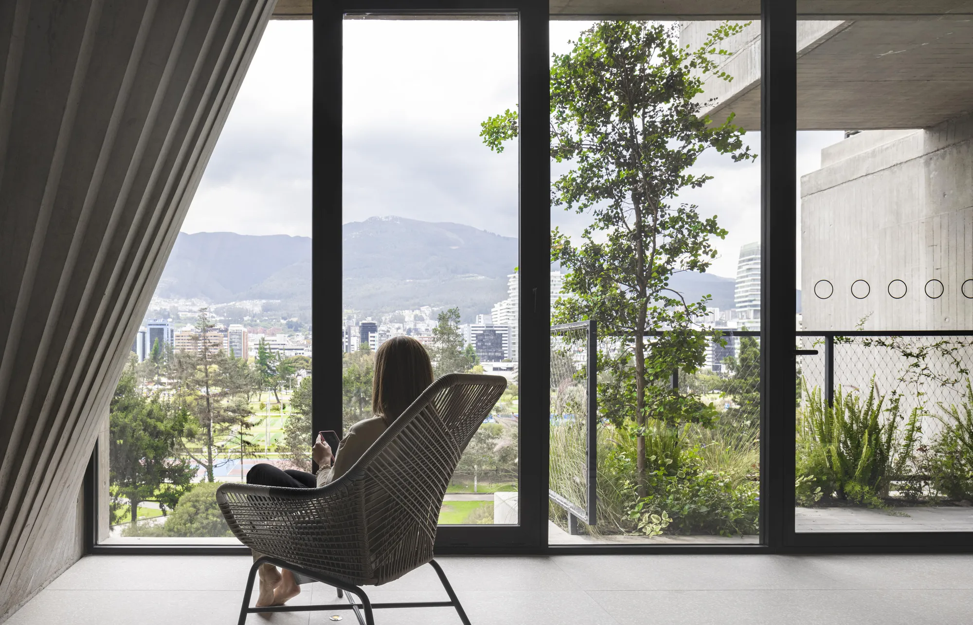 IQON — view 6